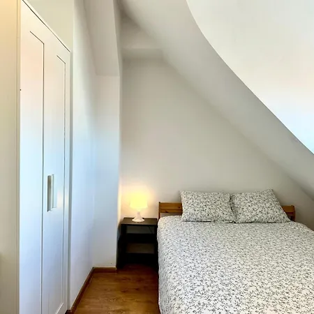 Nw Pokoje بيت شباب